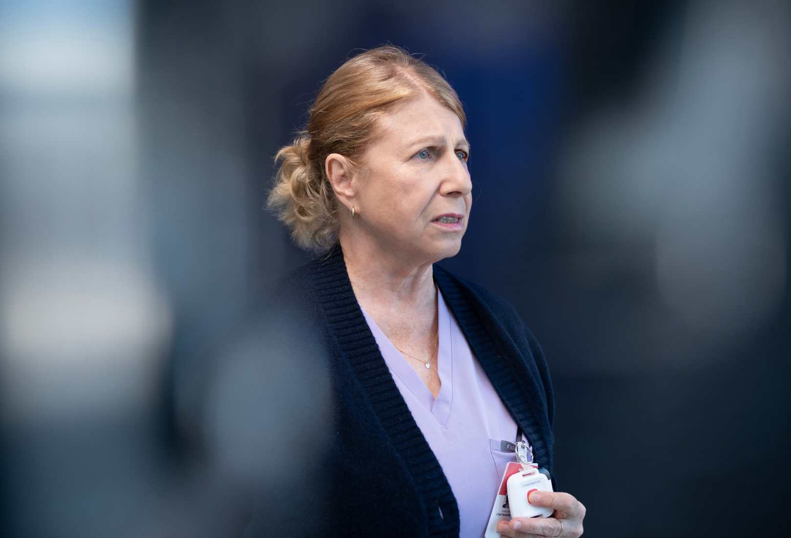 protecting nurses with help of AI supported badges